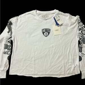 Women’s Brooklyn Nets Long Sleeve Shirt Sz-Medium